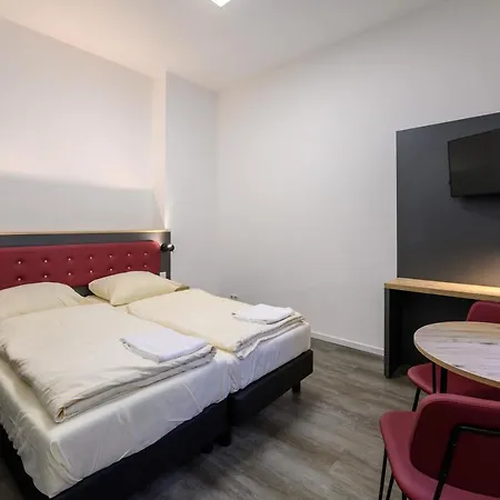 Aparthotel Royale